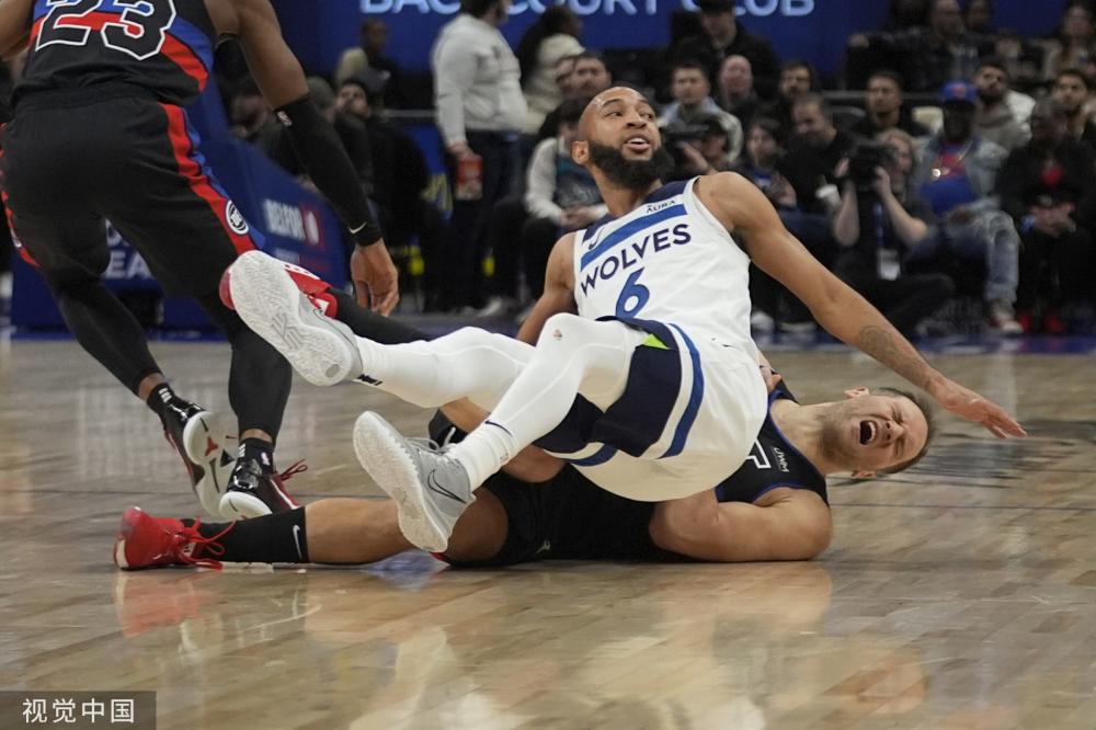 的赛场总能 的赛场总能